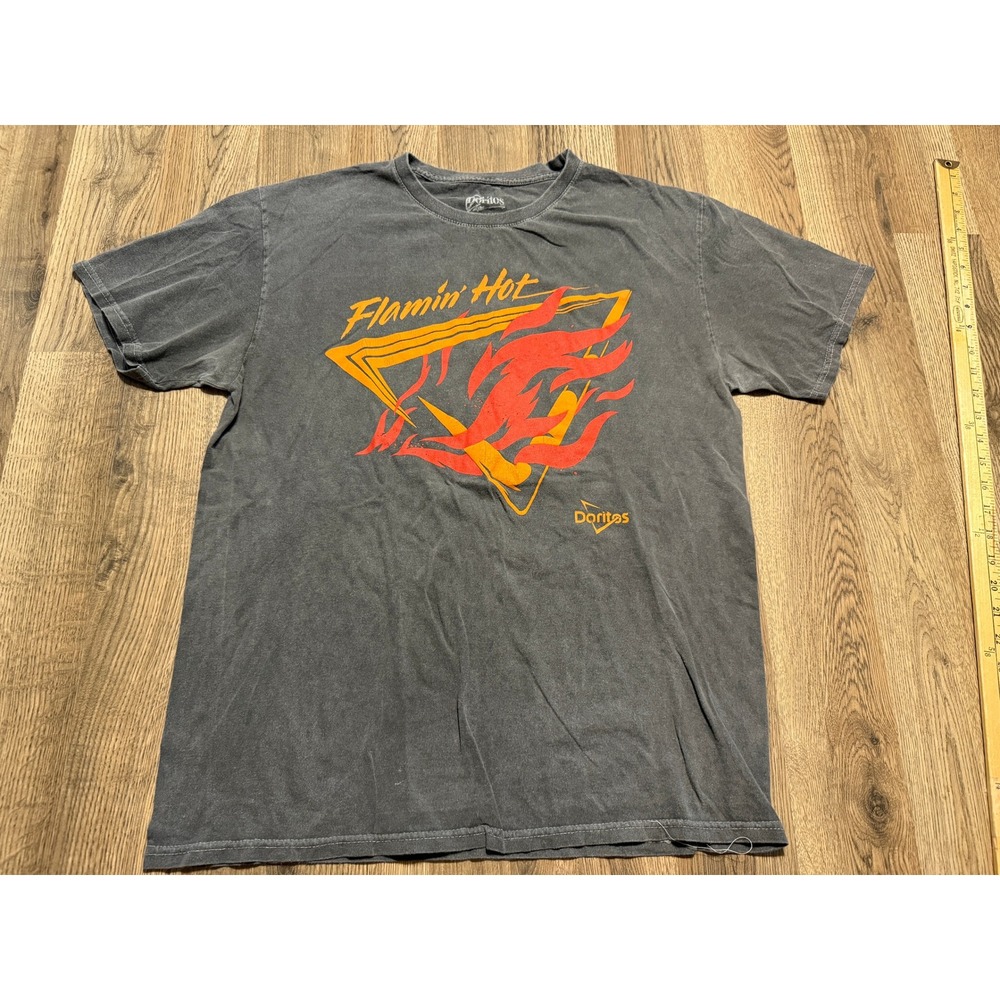 Doritos Flamin Hot T Shirt Mens Large Gray Adult Graphic Snack Food Used Good